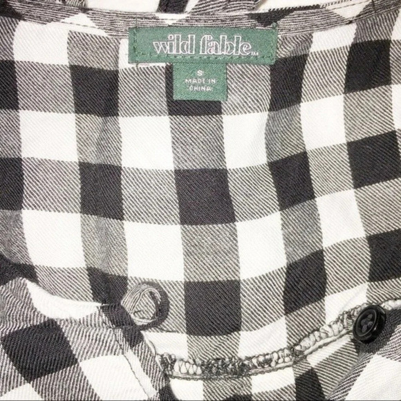 Wild fable small gingham checkered tie crop top - Picture 6 of 6